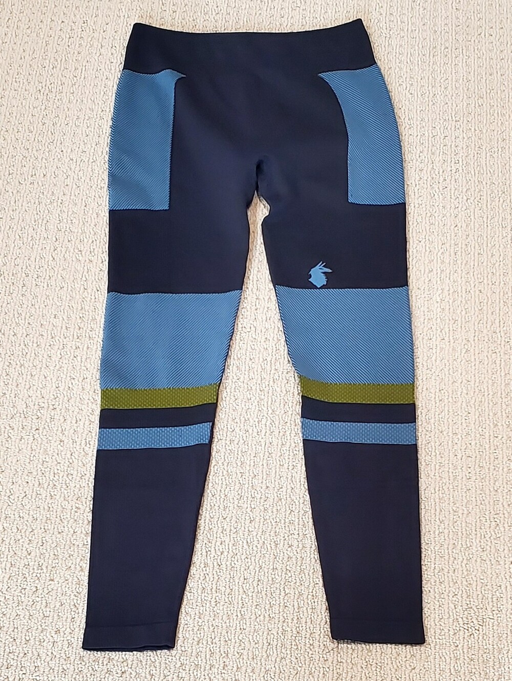 Cotopaxi Debajo Seamless Colorblock Baselayer Tights, Blue, Wm M/L, LIKE NEW - Picture 3 of 15
